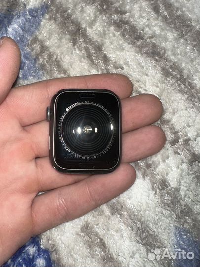 Часы apple watch se 44 mm