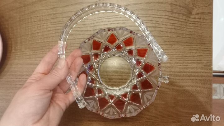 Хрустальная конфетница