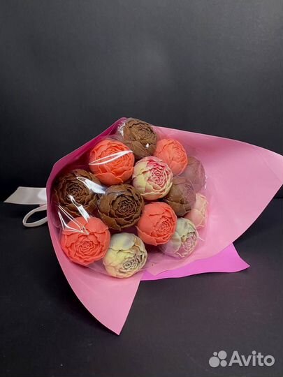 Шоколадные Пионы - 13 шт в Букете