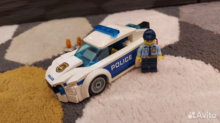 Lego city police 60239