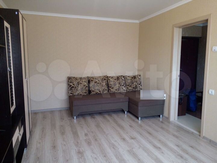 2-к. квартира, 52 м², 4/5 эт.