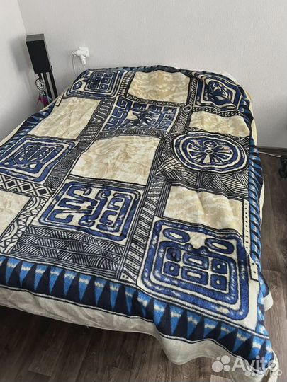 Плед большой и тёплый