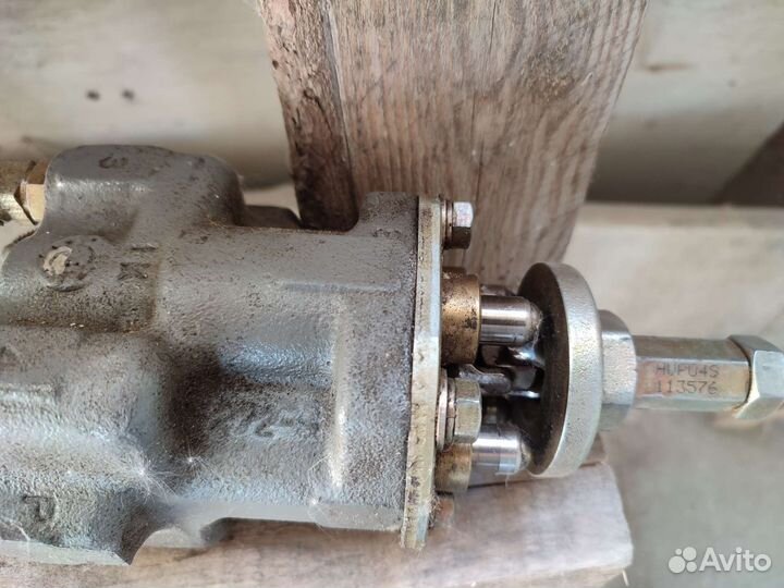 Продам джойстик управления экскаватора Хитачи