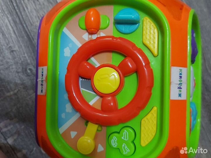 Развивающая игрушка Мультицентр