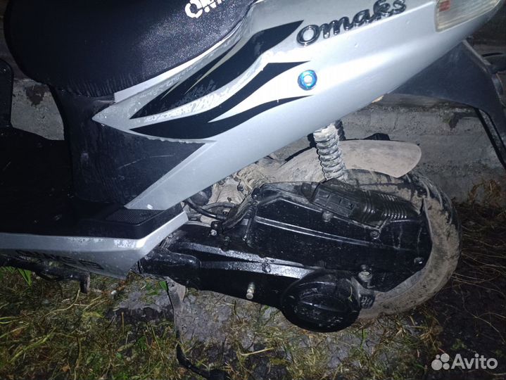 Скутер Omaks f3