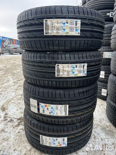 Bridgestone Potenza S001 225/40 R19 и 255/35 R19 102Y