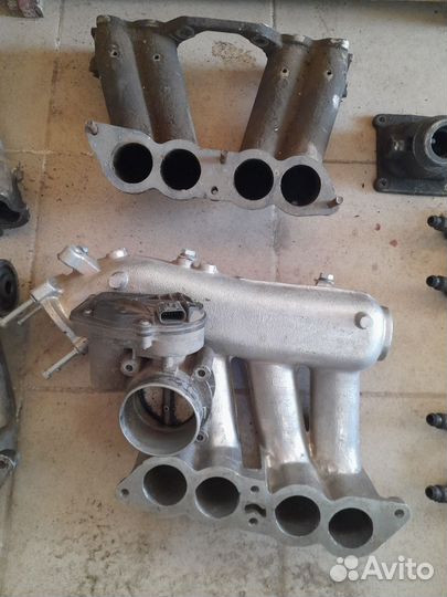 Впускной коллектор