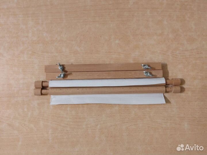 Рамка деревянная квадратная для вышивания