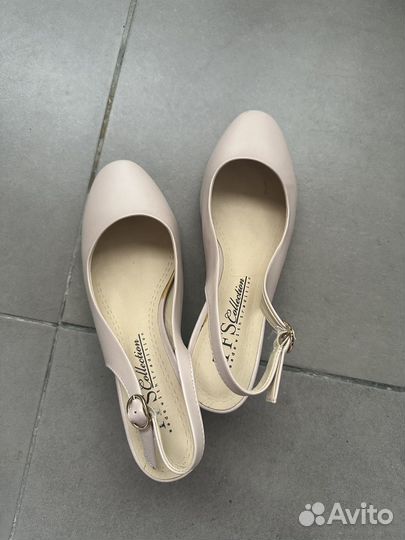 Туфли женские на каблуке 39