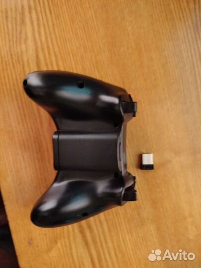 Джойстик по типу xbox