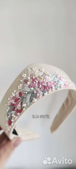 Кокошник современный ручной работы