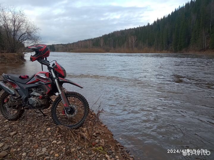 Мотоцикл эндуро