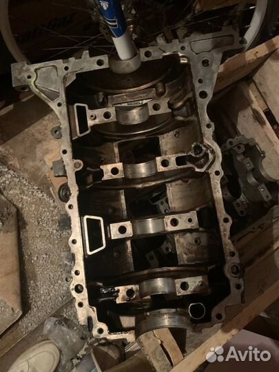 Блок двигателя с коленвалом EP6