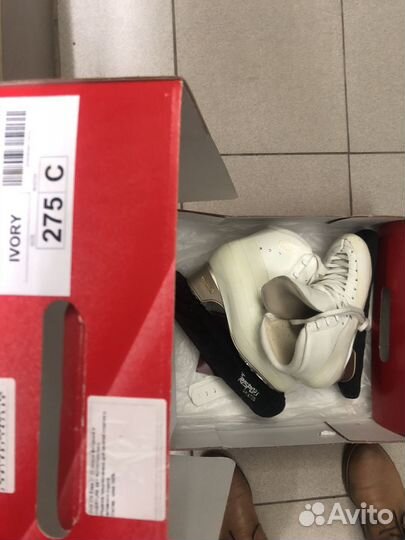 Фигурные коньки edea chorus 250