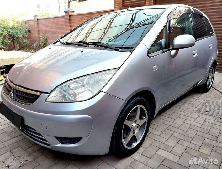Mitsubishi Colt 1.5 CVT, 2005, 250 000 км