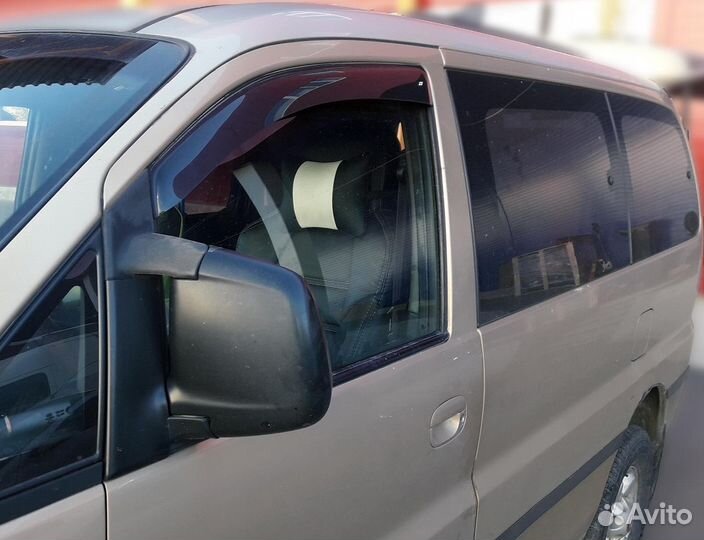 Ветровики Хендай Н1 Старекс (1996-2007)