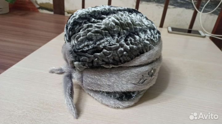 Шапка женская