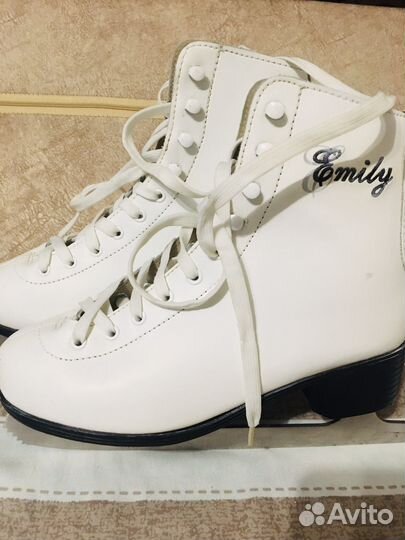 Коньки фигурные 38 размер