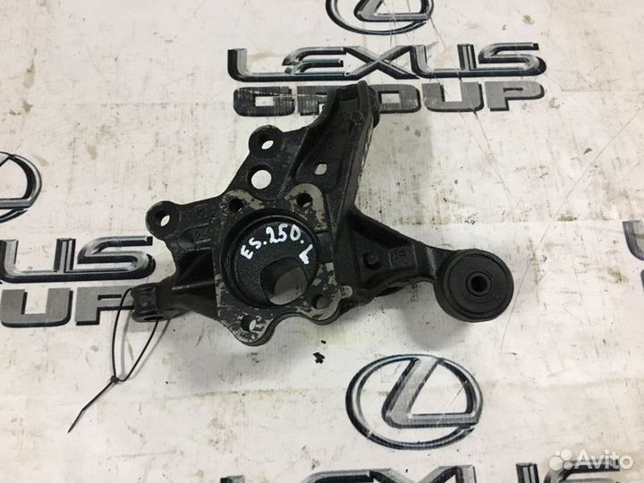 Кулак поворотный задний левый Lexus Es250 ASV60L