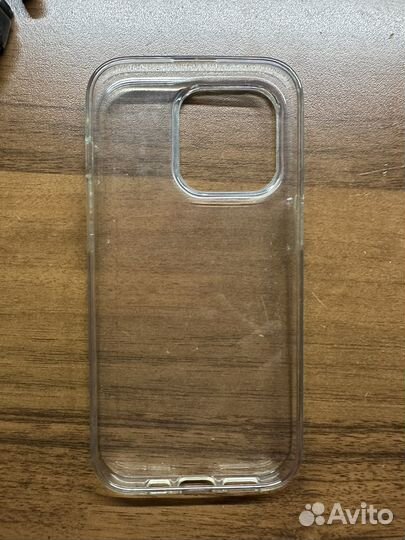 Чехол на iPhone 14 про