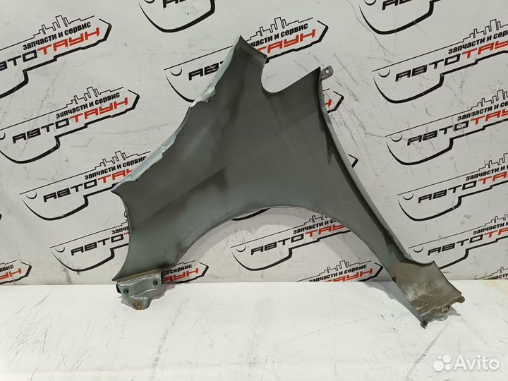 Крыло honda FIT jazz GD1 GD2 GD3 GD4 60211SAA000ZZ переднее правое без ПОВТОРИТЕЛЯ серый, B528M NA60