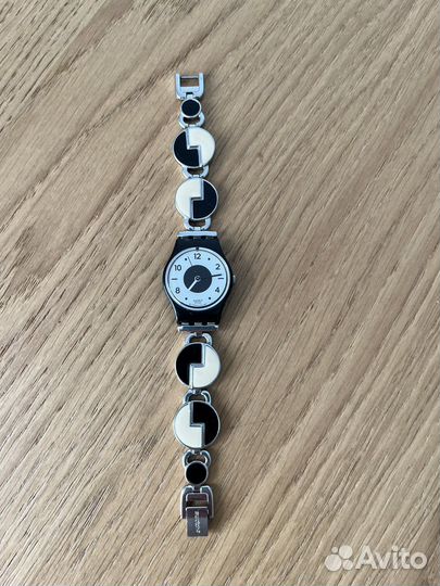 Часы swatch женские