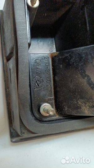 Фонарь задний правый LADA 2110