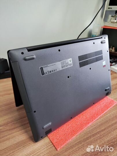 Ноутбук Lenovo Ideapad 330