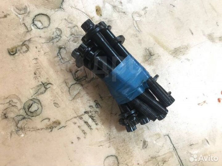 Болт головки блока цилиндров Mitsubishi Lancer