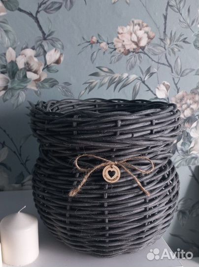 Кашпо и корзины из полиротанга