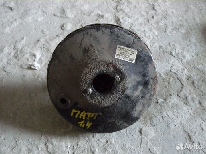 Усилитель тормозов вакуумный Пежо Партнер 2007г