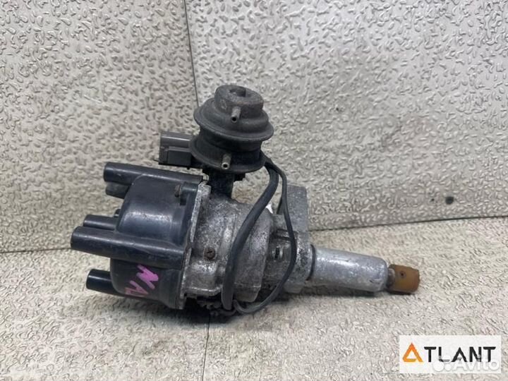 Трамблер nissan cedric