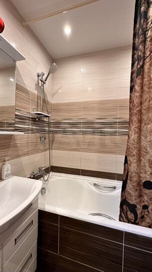 1-к. квартира, 46 м², 8/10 эт.