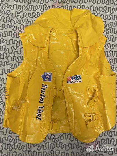 Детский надувной жилет, круг (с ножками), чехол