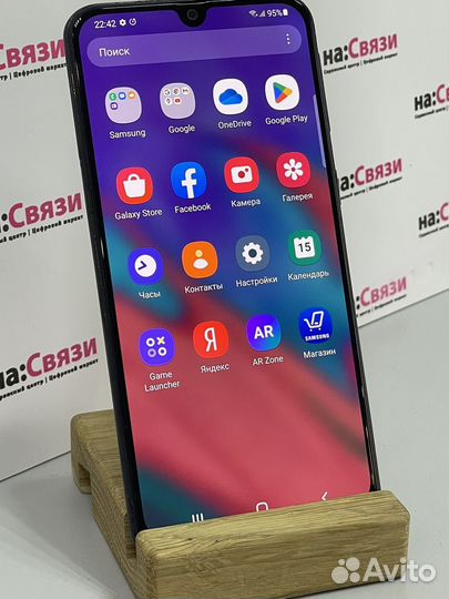 Samsung Galaxy A40, 4/64 ГБ