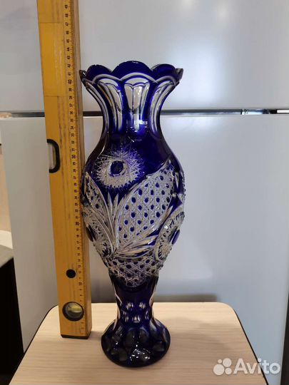 Ваза хрустальная