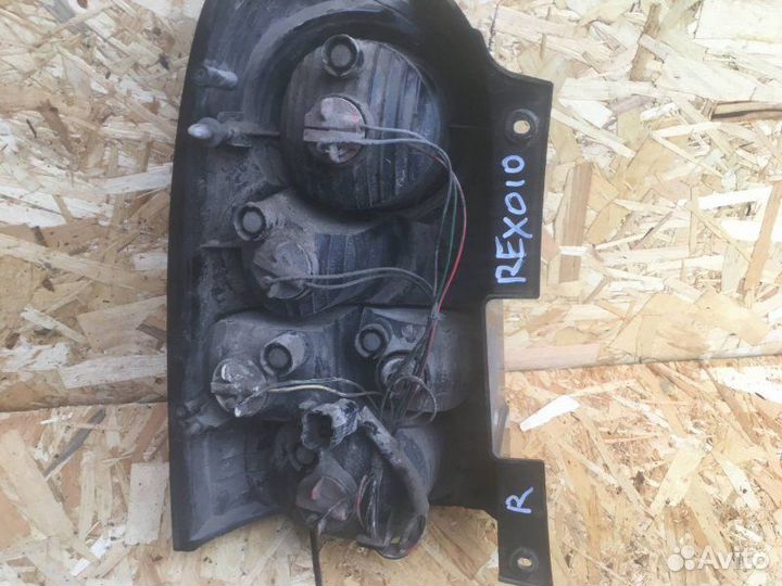 Фонарь левый Ssangyong Rexton 2 2.7D 2008