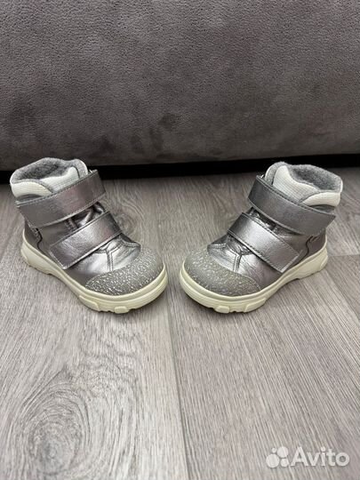 Ботинки демисезонные для девочки 25 размер