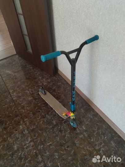 Трюковой самокат