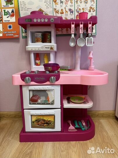 Домик кукольный и детская кухня
