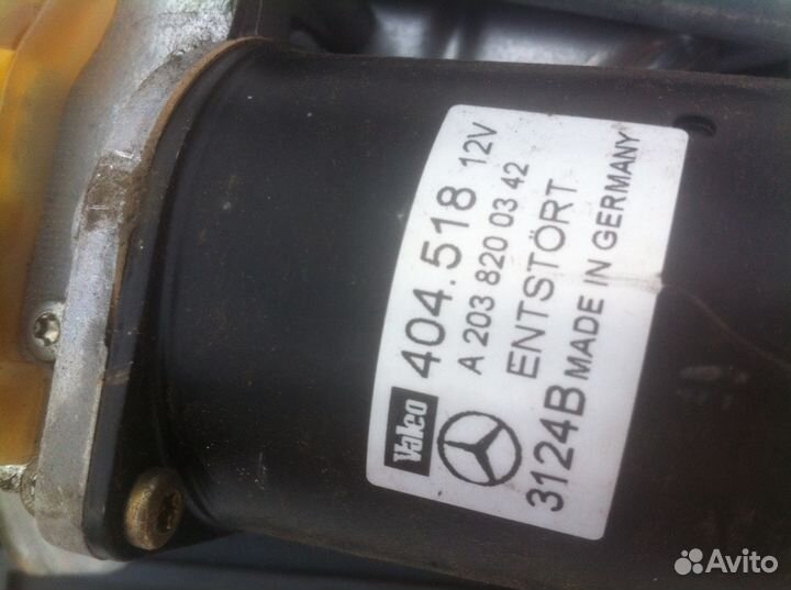 Трапеция стеклоочистителей Mercedes W203