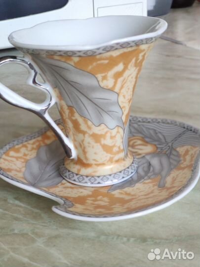 Чашка с блюдцем