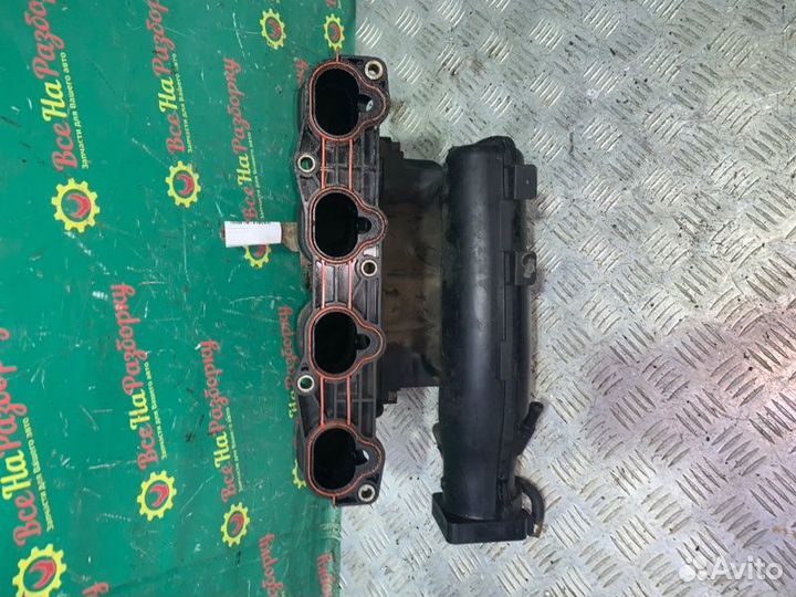 Впускной коллектор Nissan Serena C24