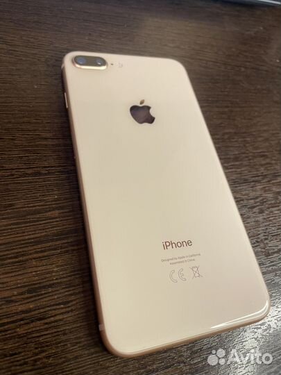iPhone 8 Plus, 64 ГБ