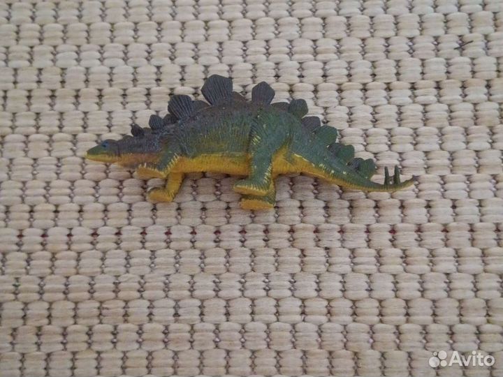 Игрушки динозавры