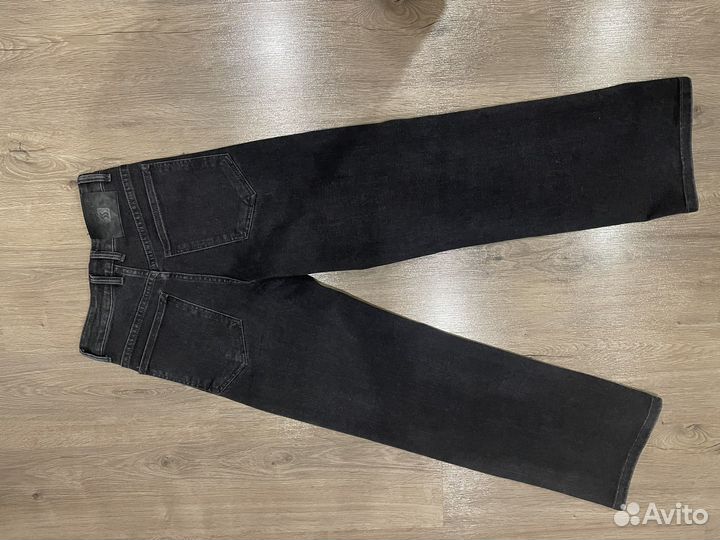 Джинсы enssive