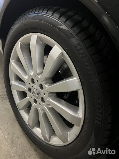 Bridgestone Blizzak LM-001 275/45 R20 110V