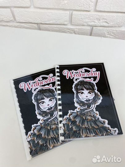 Игра на липучках для девочек «Одевашка»