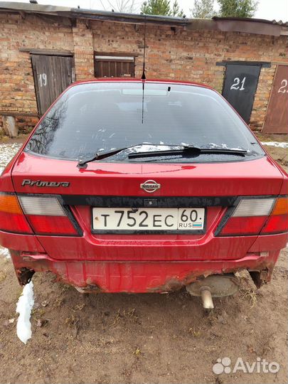 Капот на Ниссан примера р11