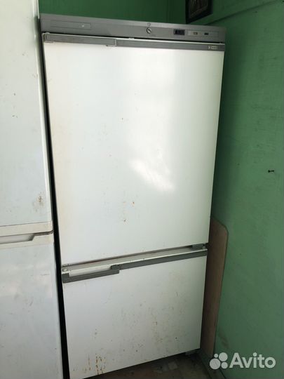Холодильник бу